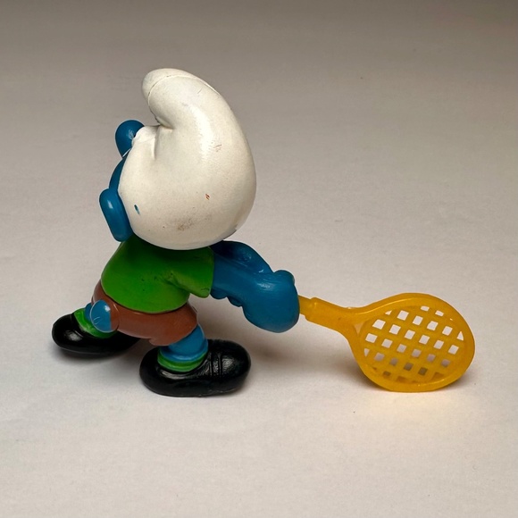 Vintage Tennis Smurf Figurine 1981 Schleich Peyo Made in Germany Smurfs - Picture 4 of 6